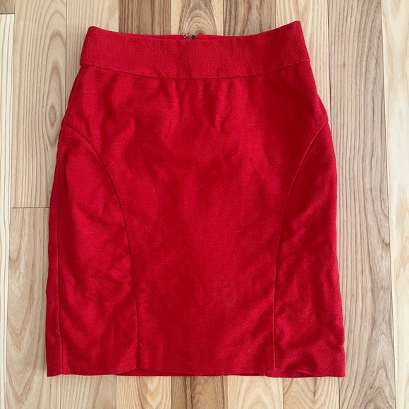 Red Banana Republic Skirt - Picture 1 of 2